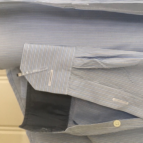 Mans dress shirt never worn Dillon road - Picture 3 of 4